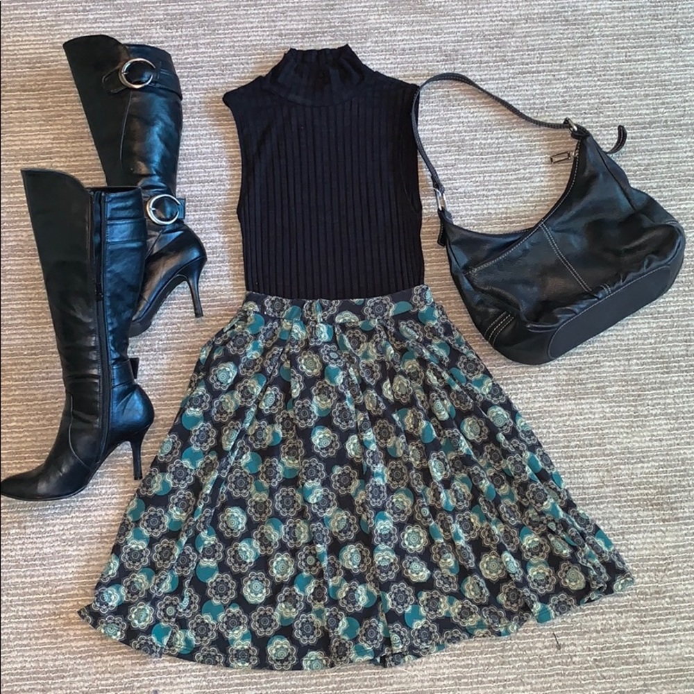 ⚜️ LULAROE “Madison” Skirt